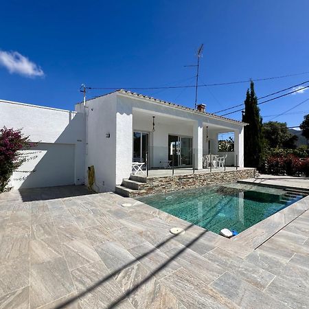Montsia 23 - Casa Con Piscina Privada En Roses Villa Buitenkant foto